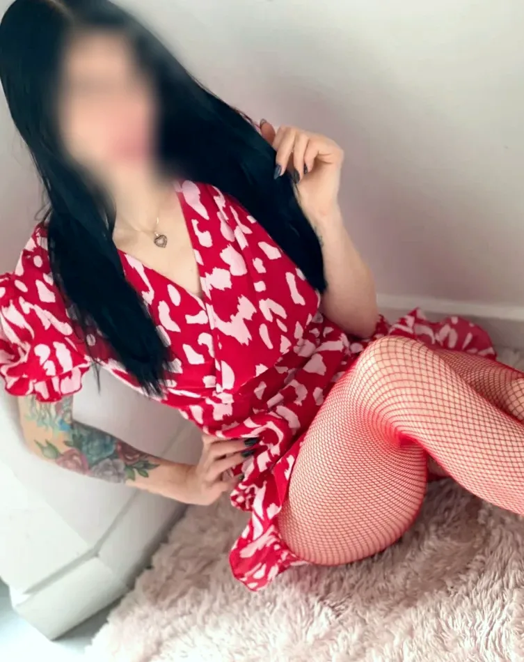 Demi, 22