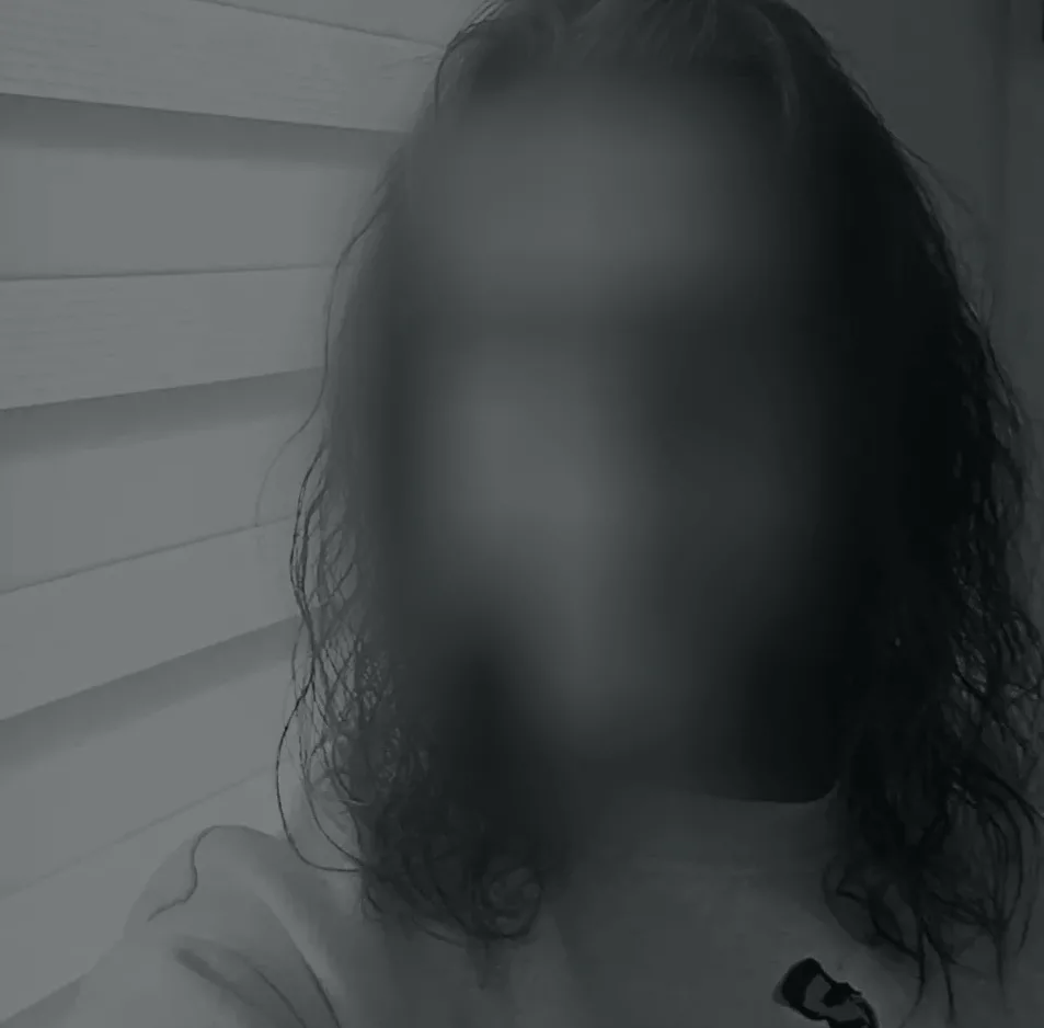 Petra, 33