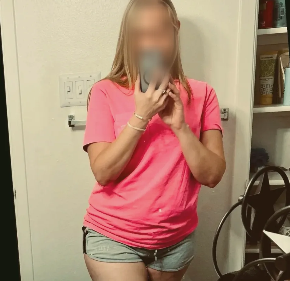 Salma, 28