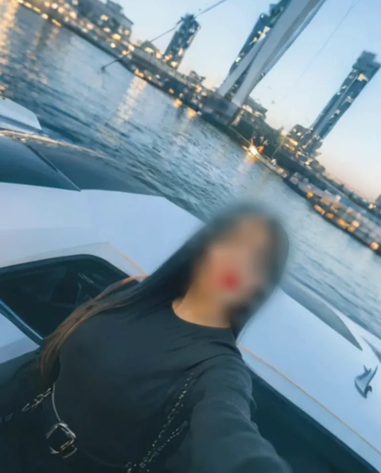 Sanne, 35